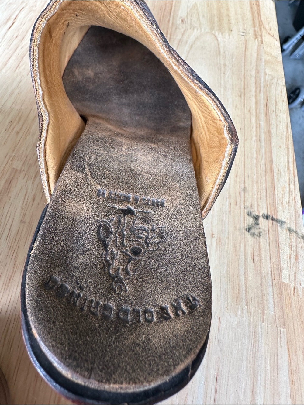 Old Gringo Distressed Brown & Tan Pointed Toe Leather Mules - Picture 5 of 5
